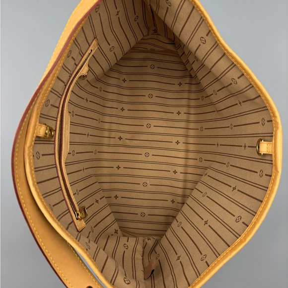 Louis Vuitton Delightful Pm Monogram - Picture 13 of 14